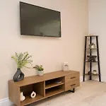 Hall Lane House - 4Bed Gem Near Coventry Hospital With Free Driveway Parking