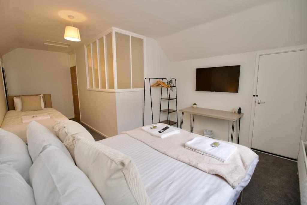 Hall Lane House - 4bed Gem Near Hospital With Free Driveway Parking Coventry